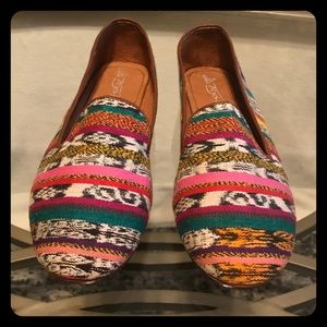 Handmade Teysha Custom Slipper from Guatemala